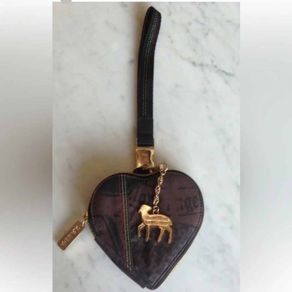 ISO IN SEARCH OF L.A.M.B. Heart Shaped Wristlet Clutch L.A.M.B. Heart wallet - Picture 1 of 2